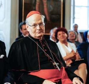 Péter Kardinal Erdő von Esztergom-Budapest, Primas von Ungarn